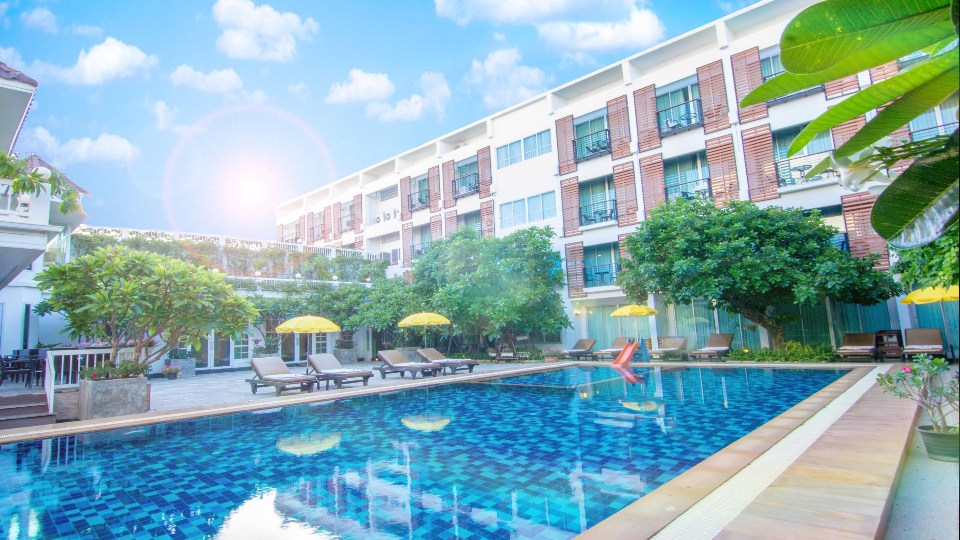 Paradise Hotel Udonthani Esterno foto