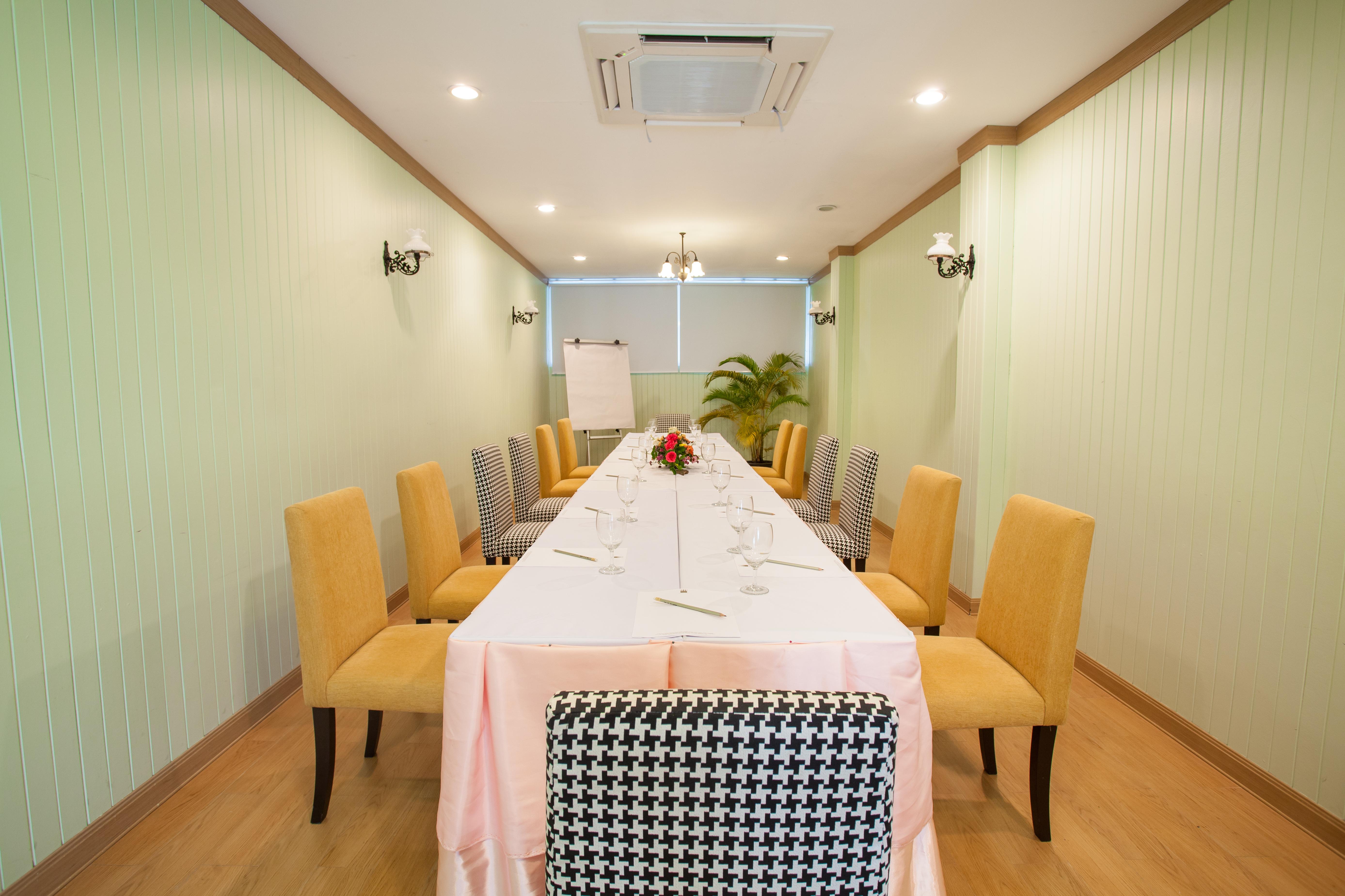 Paradise Hotel Udonthani Esterno foto