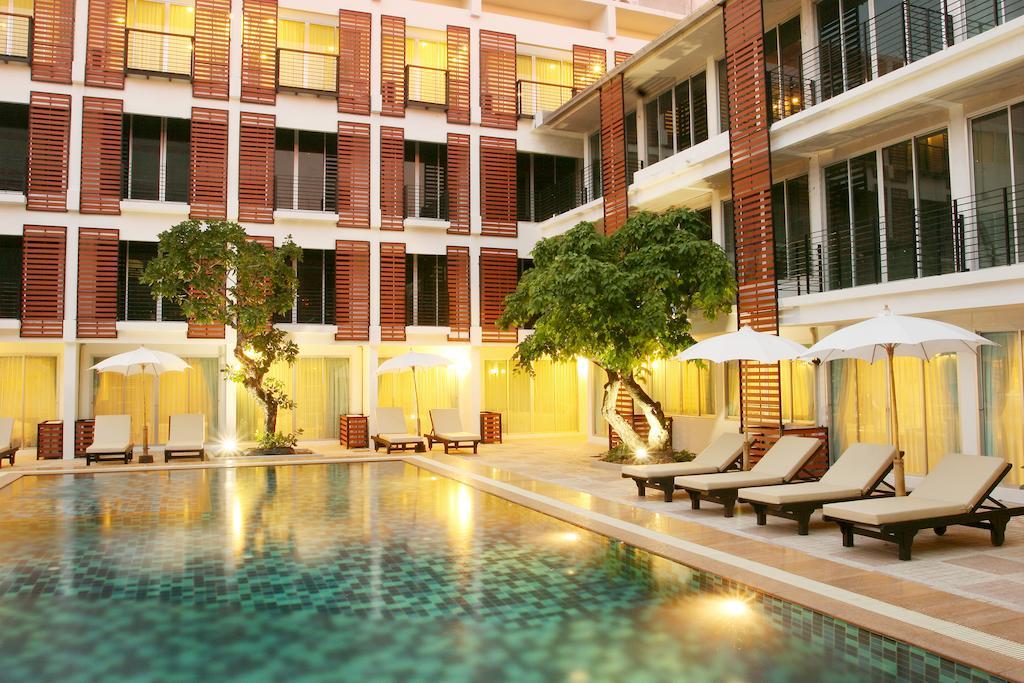 Paradise Hotel Udonthani Esterno foto